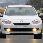 Fluence GT no Autódromo Internacional de Curitiba./ Foto: La Imagem.