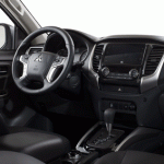 L200 Triton Outdoor HPE-S Interior copia