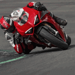 MY20_DUCATI_PANIGALE V4_40_UC101574_Mid copia