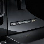 LAND ROVER DEFENDER V8 BOND EDITION_Badge Defender 007