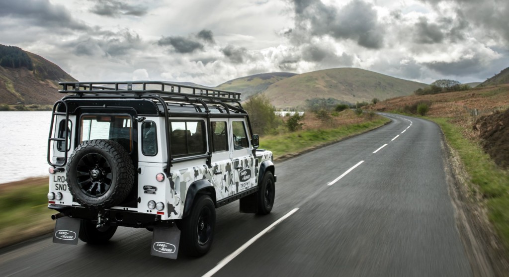 2. Land Rover Classic Defender Works V8 Trophy II