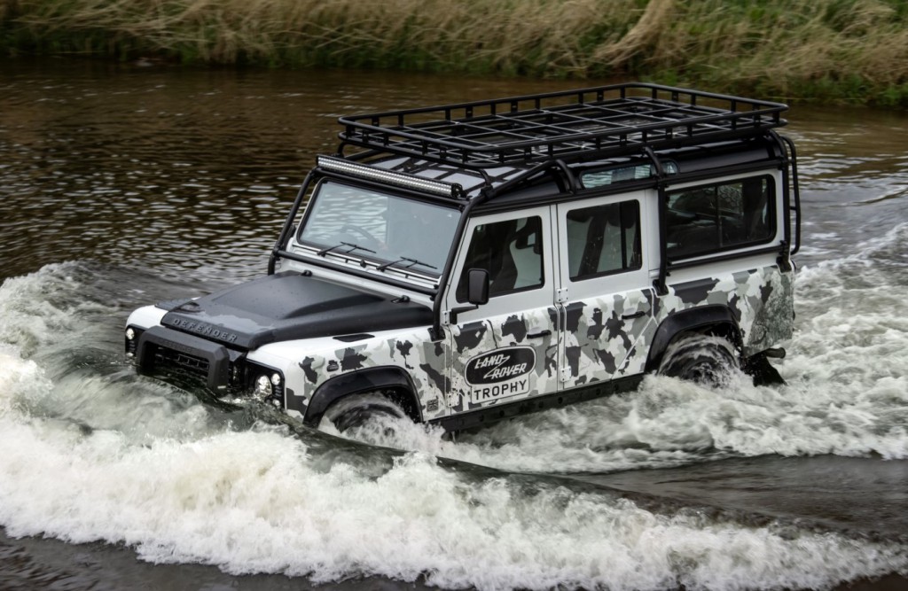 3. Land Rover Classic Defender Works V8 Trophy II